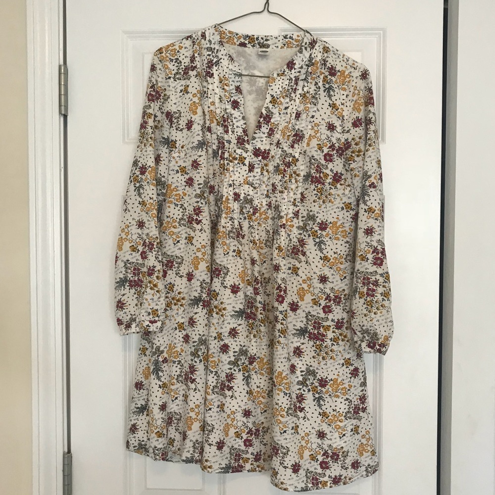 Old Navy Deep V Long Sleeve Floral Dress size xs